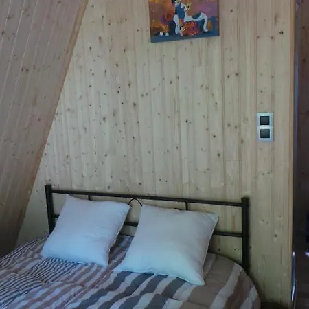 Campingplatz Sarl A Faire A Cheval *